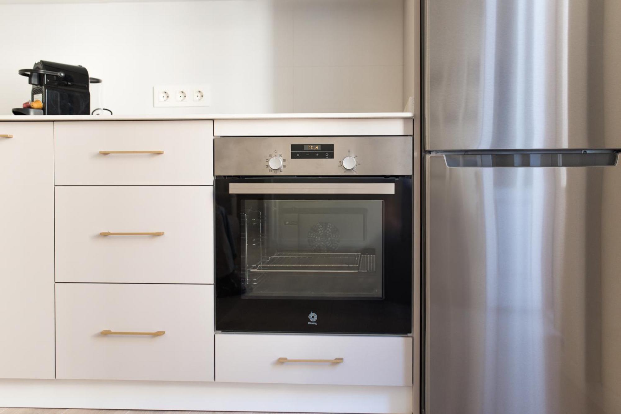 Victoria Apartment City Center マラガ エクステリア 写真