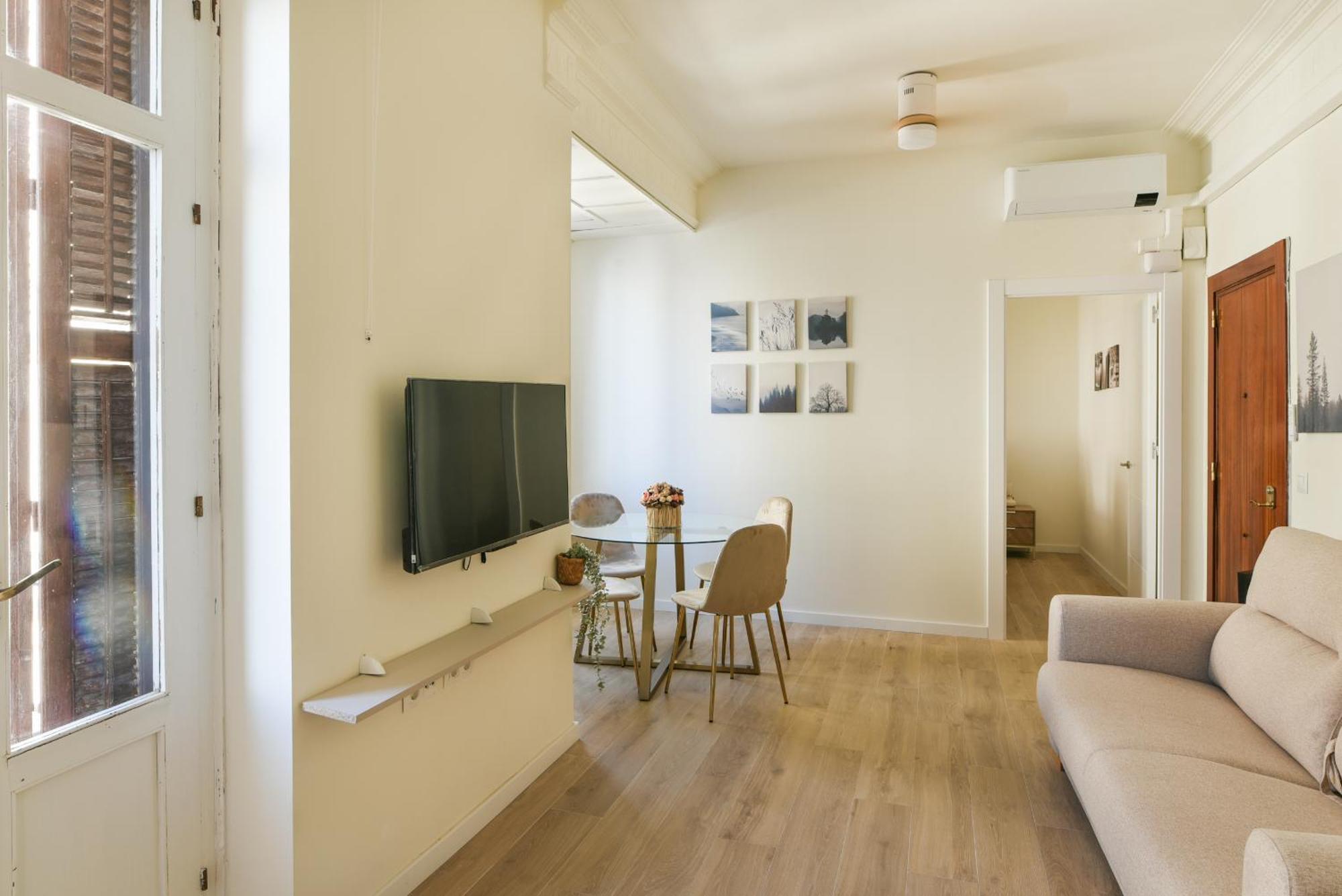 Victoria Apartment City Center マラガ エクステリア 写真
